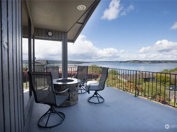 3709 Soundview Drive W, University Place, WA 98466