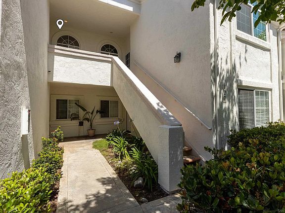 2nd image of 1874 Matin Cir Unit 208