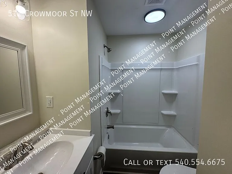 512 Crowmoor St NW — Photo 6