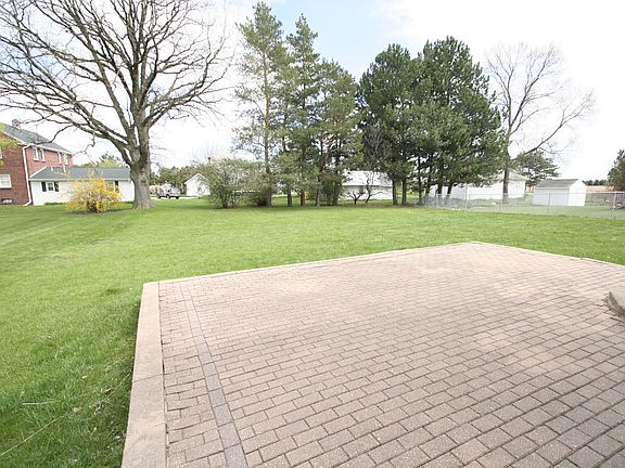 3rd image of 2960 Gulfstream Dr