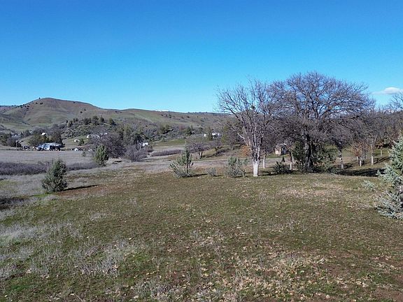2nd image of LOT 126 Dennis Ln