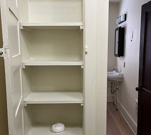 3rd image of 94 Wilber Ave #94