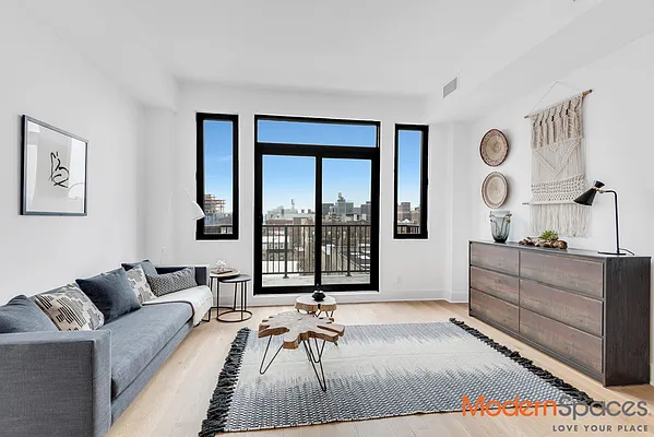 Sold by Modern Spaces | media 2