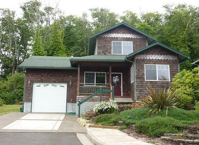 1st image of 2501 NE 27th Dr