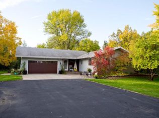 2708 Northwood Dr, Fargo, ND 58102