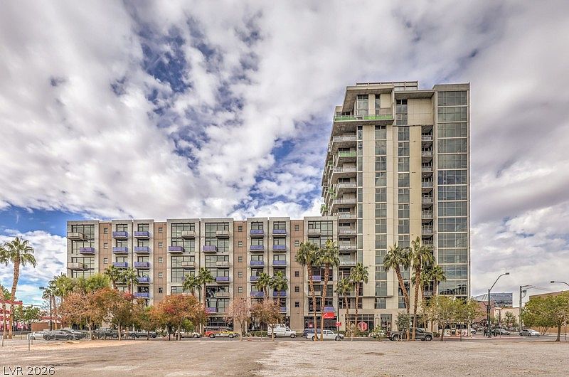 1st image of 353 Bonneville Ave #379