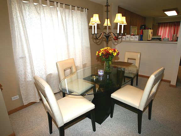 3rd image of 111 W Providence Ln #111