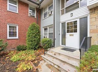 26-09 Fair Lawn Ave APT C, Fair Lawn, NJ 07410