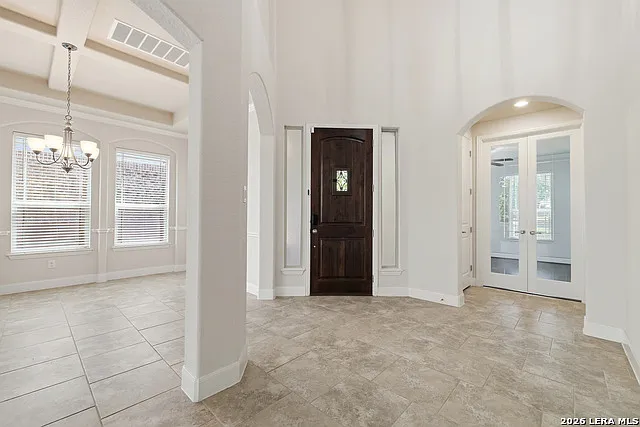 4 bed, 3.5 bath, 3610 sqft, $3,400 — Photo 3