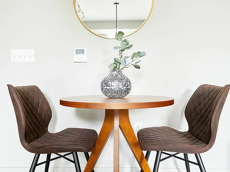 Luna Apartments — Photo 94