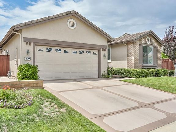 5th image of 379 Cabrera Dr