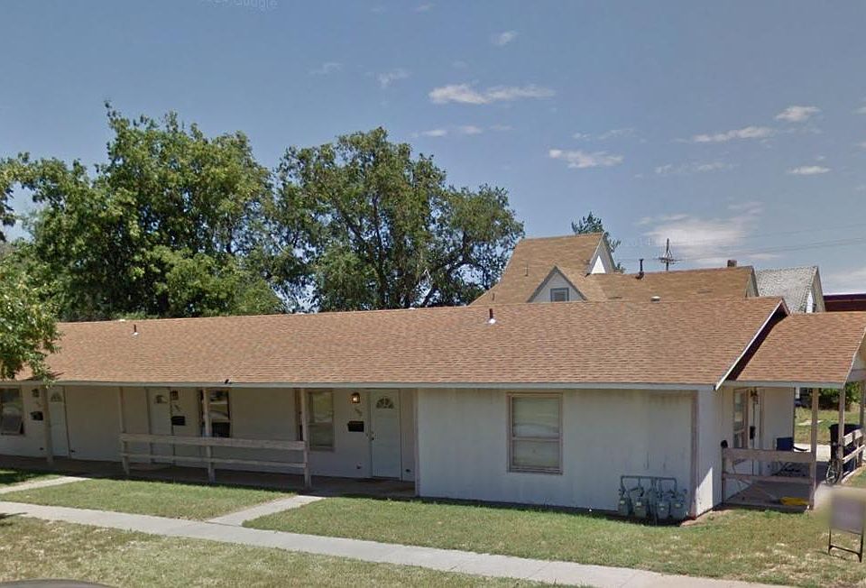 1st image of 602 N Washington St