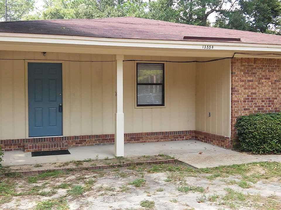1st image of 1355 Pinnacle Dr APT B