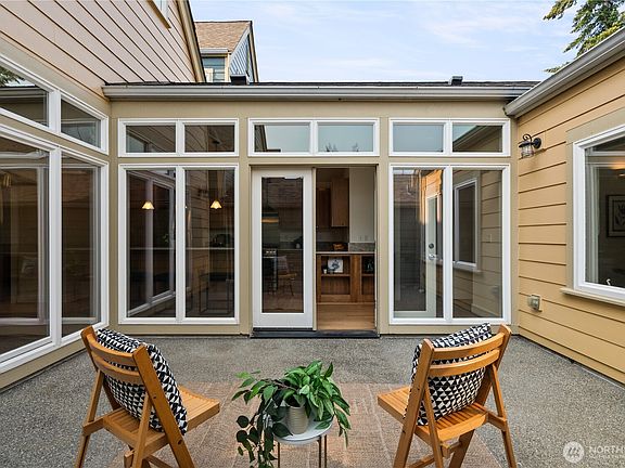 5th image of 144 Wood Avenue SW #203
