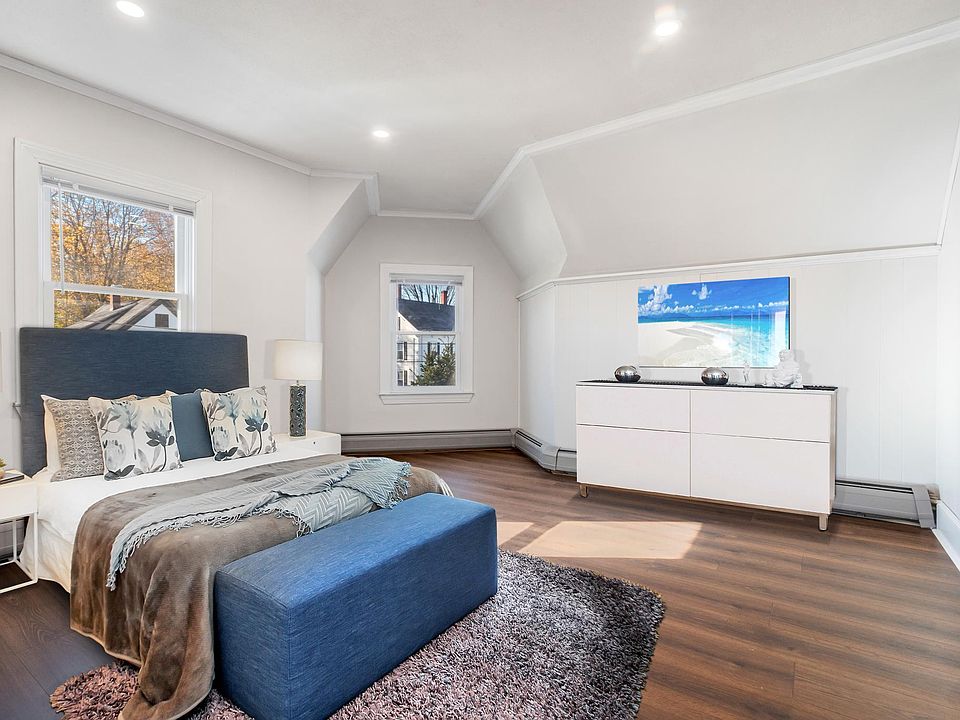 Bedroom #1