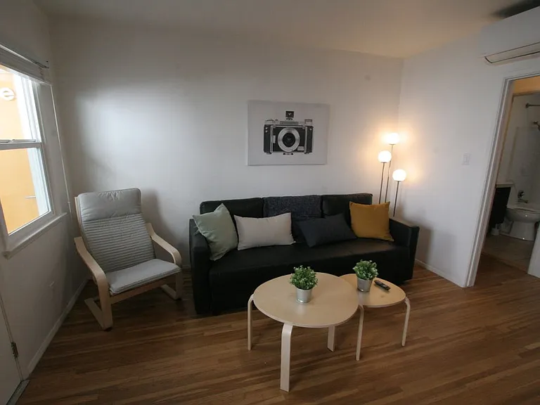 35 Clubhouse Ave #F — Photo 4