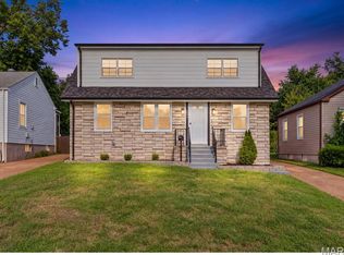 4508 Saint Leo Ln, Saint Ann, MO 63074