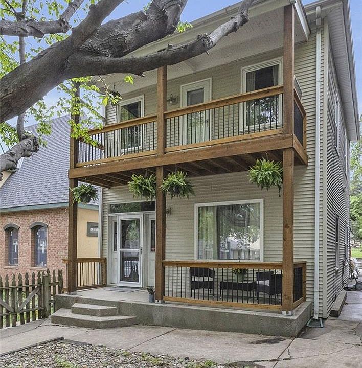 1st image of 533 Forest Ave