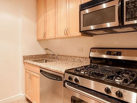 4th image of 201 E 87th St APT 7A
