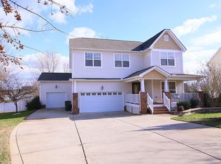 832 Seastone St, Raleigh, NC 27603