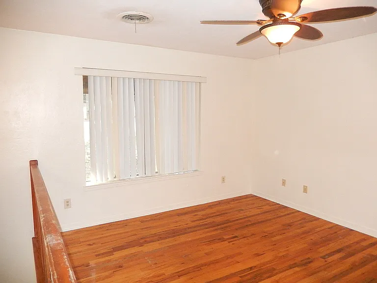 1802 Salmon Dr — Photo 7