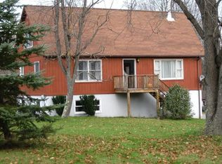 6 Angel Rd, New Paltz, NY 12561