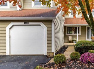 3874 Cherrybridge Ln #29-4, Dublin, OH 43016