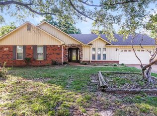 8620 Kettering Dr, Cordova, TN 38016