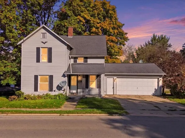 98 W Main St, Lexington, OH 44904