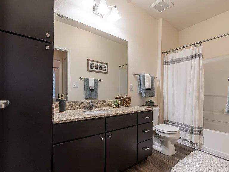 310 at Nulu Apartments — Photo 12