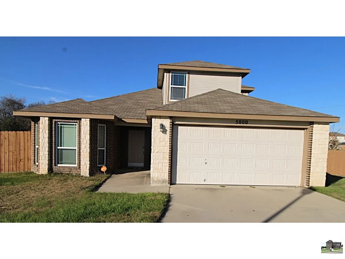 Building Photo - 5000 Imperial Eagle Dr