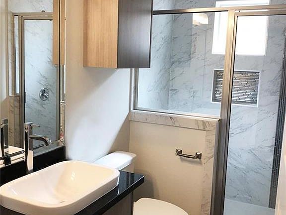 5th image of 701 E Myrtle Beach Ave APT 2