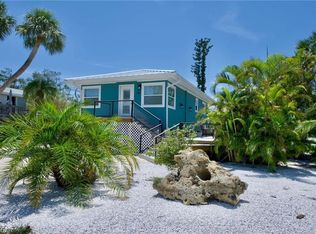 210 Dakota AVE, FORT MYERS BEACH, FL 33931