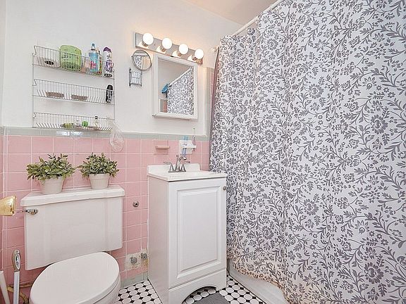 4th image of 1055 2nd Ave APT 2B