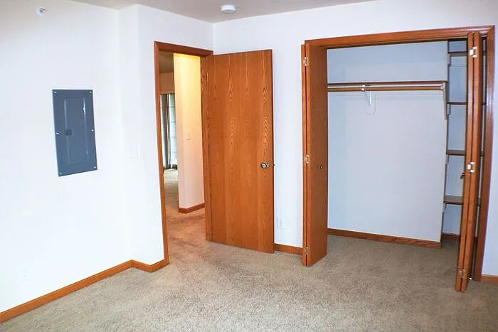 510 Pond View Dr #301 — Photo 21