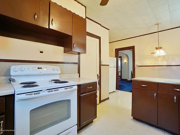 5th image of 185 Keiber Ct