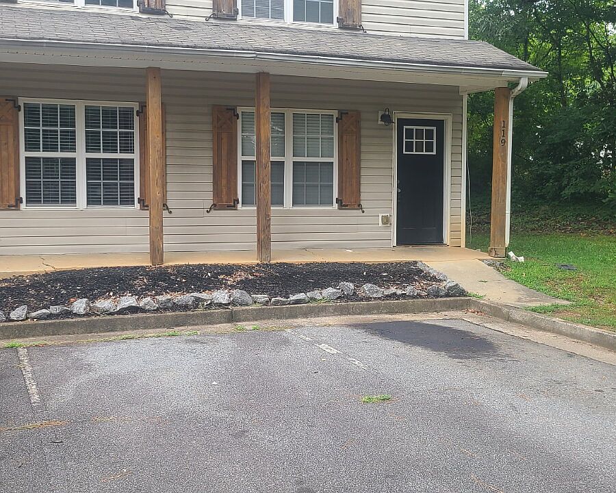 1st image of 119 Lilli Ln