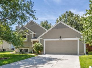 12609 Fowler Ave, Omaha, NE 68164