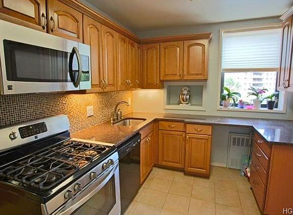 4th image of 50 Barker St APT 435