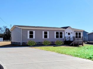 323 Bungalow Dr, Dandridge, TN 37725