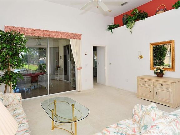 5th image of 3913 Alamanda Dr