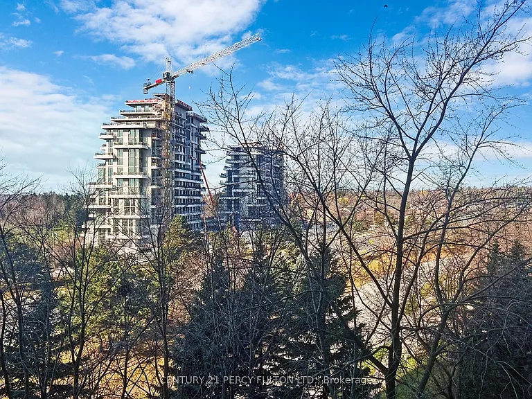7805 Bayview Ave #625 — Photo 31