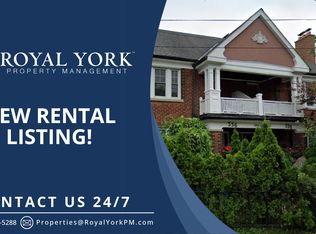 338 Vaughan Rd #1, Toronto, ON M6C 2N6