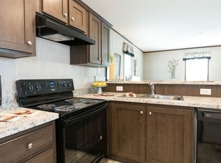 17 Apache Ct, Bourbonnais, IL 60914