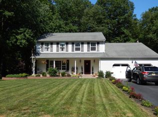 63 Mauritzen Pl, Red Bank, NJ 07701