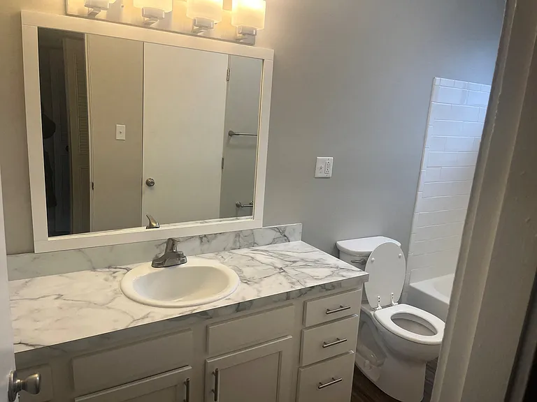 Huntley Ridge East — Photo 36