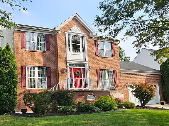 2nd image of 53 Waterford Dr