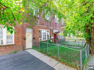 302 W Forest Ave, Englewood, NJ 07631