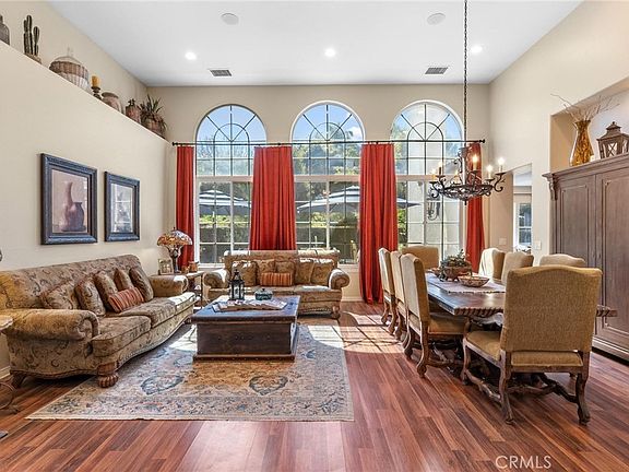 5th image of 13675 Village Ct
