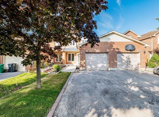 5238 Alicante St, Mississauga, ON L5V1S9